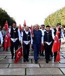 ERZURUM KALKINMA VAKFI, 27’NCİ SULTAN SEKİSİ TOPLANTISI İLE ANKARA’YA ÇIKARMA YAPTI.
