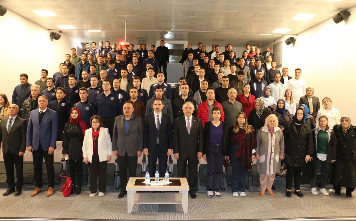 ER-VAK Kadın Komisyonu’ndan anlamlı konferans