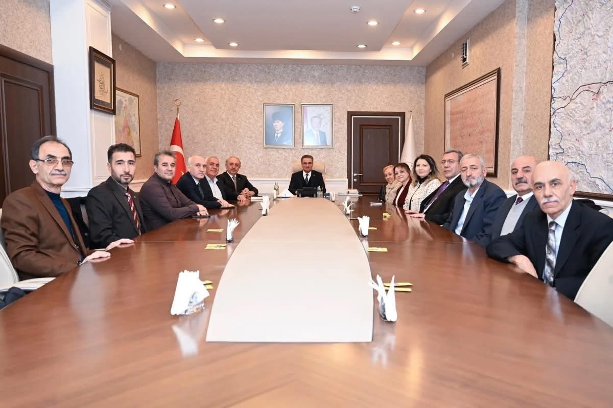 Valimiz Aydın Baruş’a hayırlı olsun ziyareti...